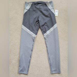 Old Navy XL High Rise Colorblock Go Dry Legging NWT!